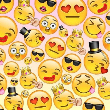 一套超级魔性的emoji搞怪搞笑的聊天表情素材