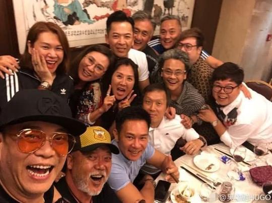 吴岱融负责拍戏赚钱老婆钟淑慧投资物业助老公成隐形