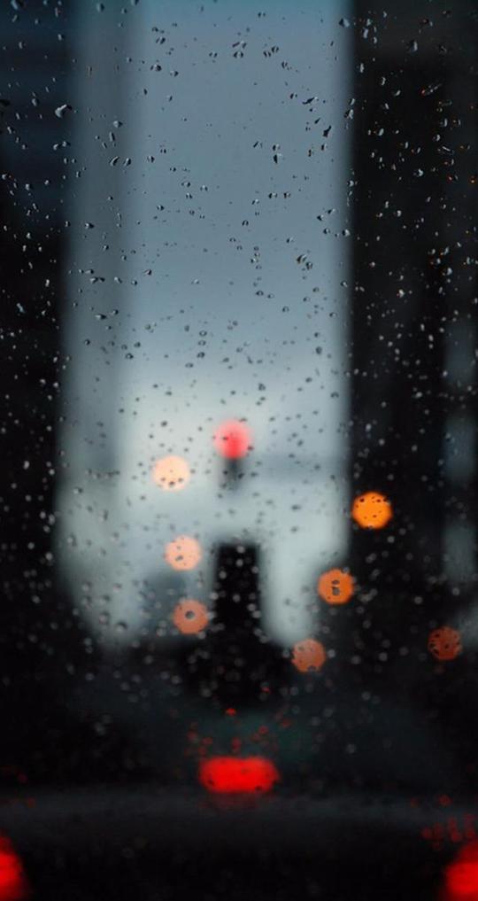 下雨了,换张唯美雨天壁纸,带来好心情