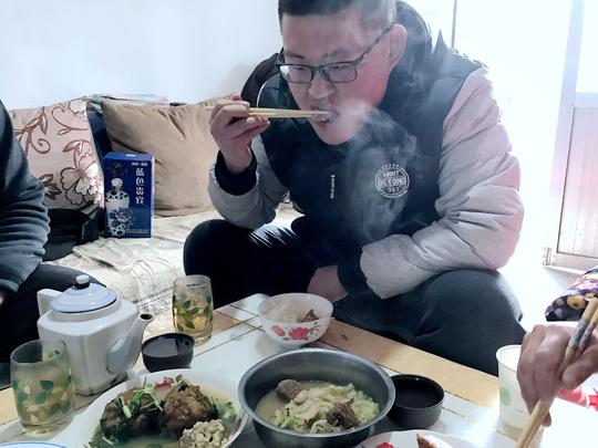 大年初三给舅舅拜年,看舅舅为我们做了八道什么样的菜