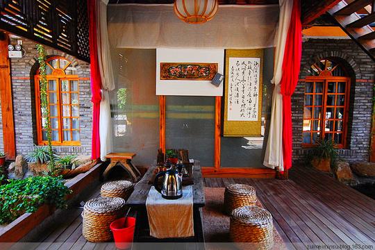 隐居避世情怀的白族传统院落——大理剑川沙溪云归处客栈-最美民宿