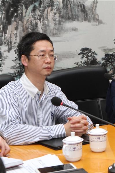 艰苦奋斗的创业文化——访正泰集团财务总监王国荣