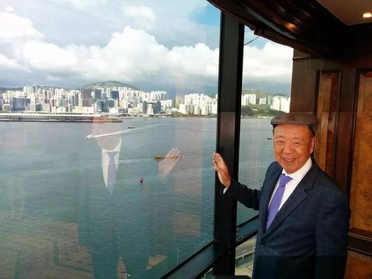 13岁创业，16岁就成百万富翁!他是仅次于李嘉诚的亚洲第二富豪