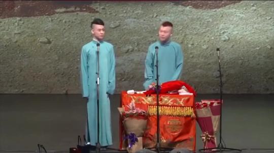 相声-张云雷说蒙古语，杨九郎问他吃肉怎么说，张云雷回答贼逗