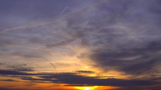 4k日落的天空_3840x2160_高清视频素材下载(编号:)