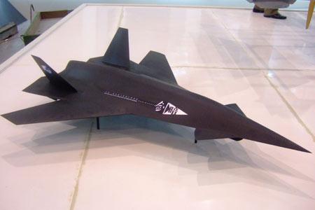 中国暗剑隐形无人战斗机