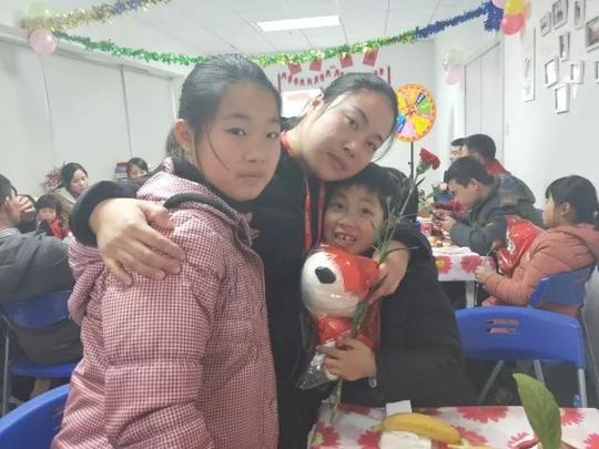 教育正文我是宁波终端运营主管宋海刚,马上我就在京东5年了.