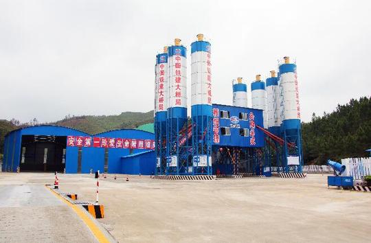 精彩开局铿锵前行——兴赣北延高速公路项目标准化建设侧记