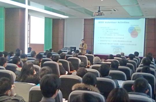 美国电气电子工程师协会(ieee),是目前全球最大的行业技术协会.
