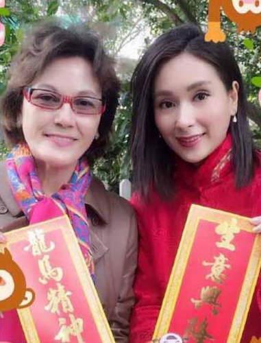 郭碧婷张智霖李小璐潘虹娱乐圈冷门混血明星!