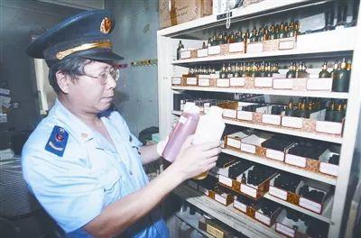 "南抖音,北快手",带货大手带来的究竟是什么