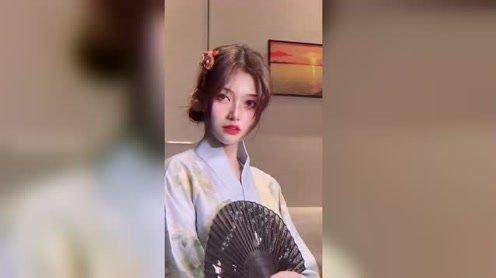 最近天天都在喊"娜娜米"，我这就来拯救你们了，奈奈生!