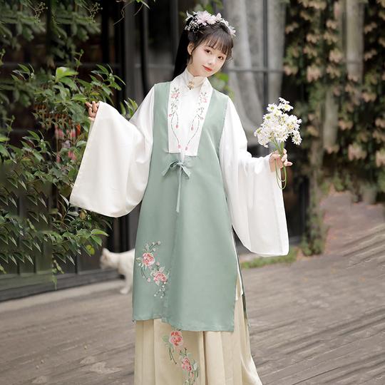 陌雨阁醉霜华汉服女白菜明制立领马面袄裙全套中国风比甲日常秋冬
