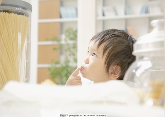 可爱小宝宝可爱小宝宝图片素材温馨家庭幸福家庭宝宝与家人