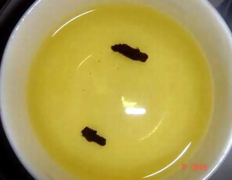 坐月可以喝黄连水吗