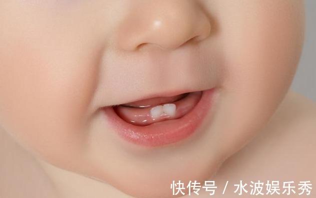 宝宝开始长牙有哪些症状