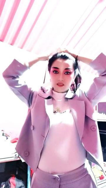 应县曹慧y-戏曲旦角化妆好漂亮~~优秀青年豫剧演员小娇快手直播