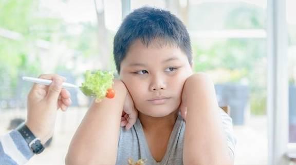 为什么早上喝牛奶会困