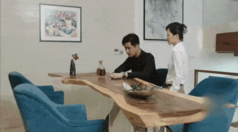 丈夫林智诚创业很是成功,他们一家也变成了所谓的有钱人,但是王卫东