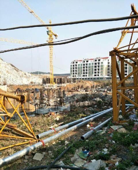 因个人原因故忍痛转让,工地工人500余人生意很稳定,另外还有一间麻将