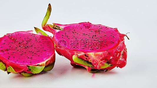 切开的火龙果图片下载