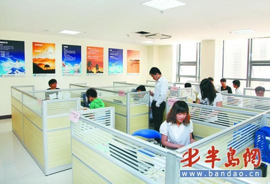 校园里建大学生创业孵化基地孵出20个老总(图)