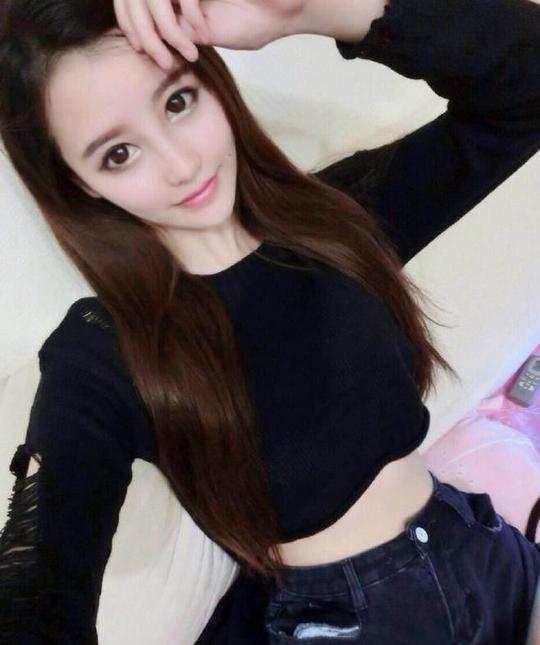 护士节美女护士的日常搭配不同美裙生活中的你也美比天使