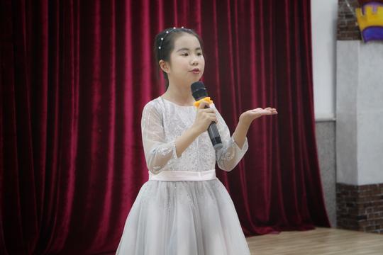 育才学校四年级英语"电影配音"大赛完美落幕