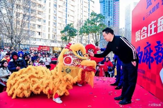 网红火锅“贤合庄”来昆明啦，三店齐开，引领市井火锅潮流