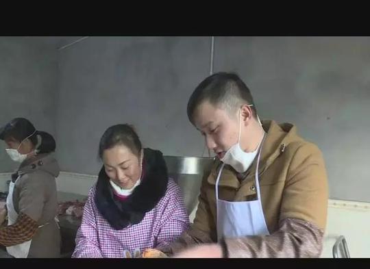乐山一90后小伙创业,半年卖了30多万元