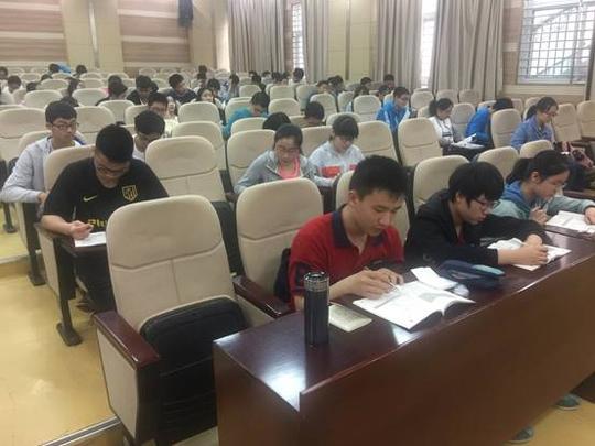 德语碎记——合肥一中第六届二外课程德语班第9次课堂实况