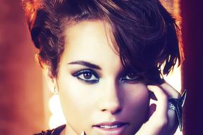 艾丽西亚·凯斯