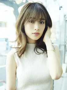 泉里香高清竖屏壁纸 头条搜索