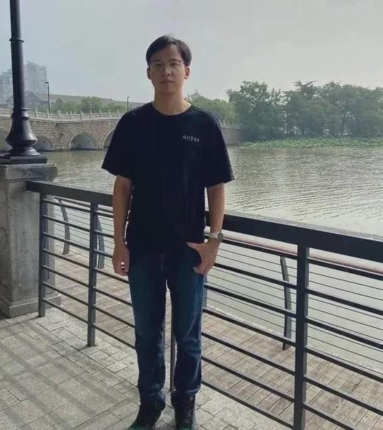 南通大学本科生王子恒以第一作者发表14篇sci论文，还自主创业