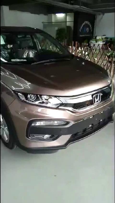 卖车黄航的微博视频