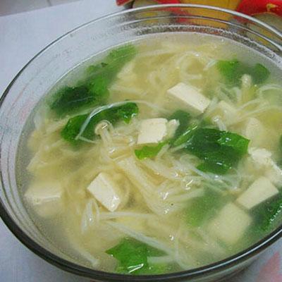 金针菇豆腐汤