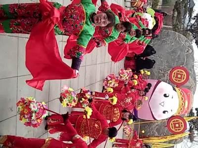 应天舞蹈队2019年春节花篮与秧歌表演表演团队版