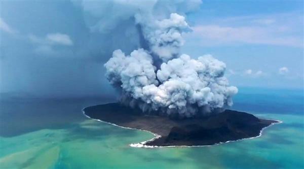 汤加火山爆发威力约千颗原子弹