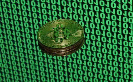 比特币(bitfinexusd)跌破11000美元以下,瑞波币跌幅近8%.