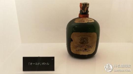 老牌,本人喝的第一支威士忌,现在还坚持每年从日亚买生肖限定版收藏.