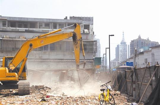 尘土漫天飞开喷淋配雾炮建筑工地防尘还算守规矩-温州日报瓯网-