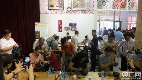 宜兴市残疾人紫砂文化就业创业成果展开展