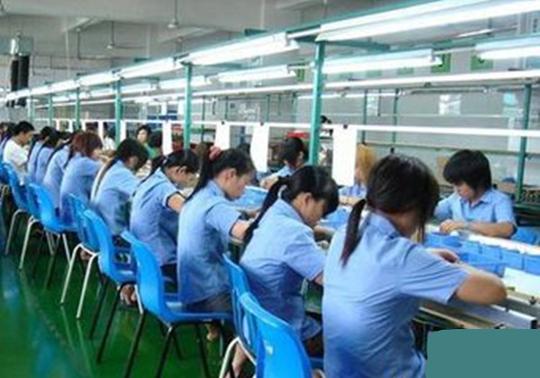 河南手工活在家加工农村致富合作项目灯具组装焊接免费手工活
