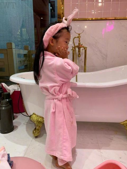 伊能静带儿子