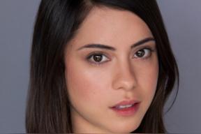 罗莎·萨拉扎尔