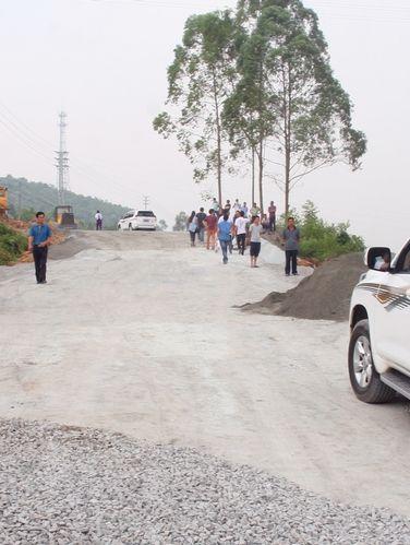 惠州博博x233线(长横公路)临时便道已完成95%工程量.谢思雄摄-