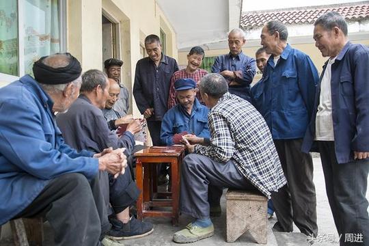 老有所依、老有所养，看看那些孤寡老人在乡村养老院的日常生活