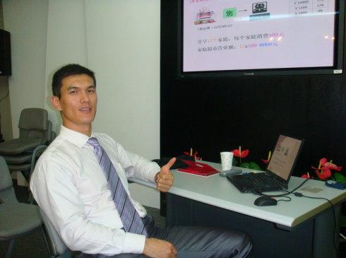 当晚活动的音乐视频执行负责人-启业沙龙开启创业之路一