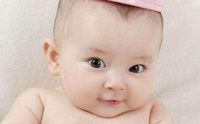 哺乳头有小白点是什么