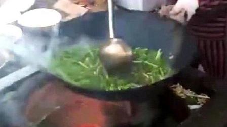 奶茶大厨老姐太牛了，农村办喜事午席108桌，不慌不忙